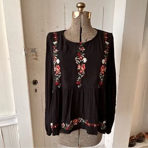 American Eagle Outfitters Floral Embroidered Gauze Peasant Blouse Top